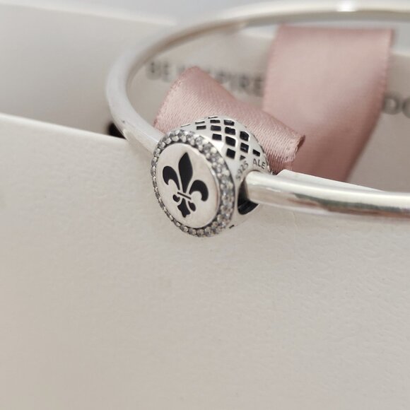 Pandora New Orleans Saints NFL Logo Travel Destination Bead Charm S925 Silver - Picture 5 of 8